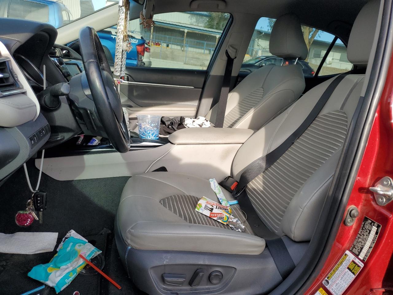 2018 TOYOTA CAMRY