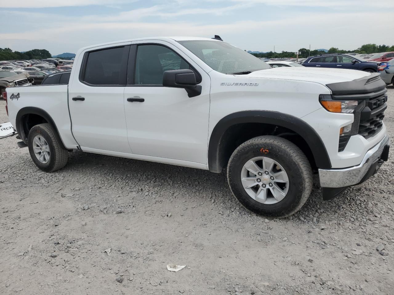 2024 CHEVROLET Silverado