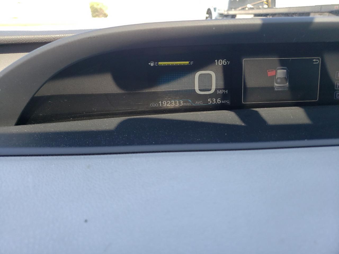 2016 TOYOTA PRIUS