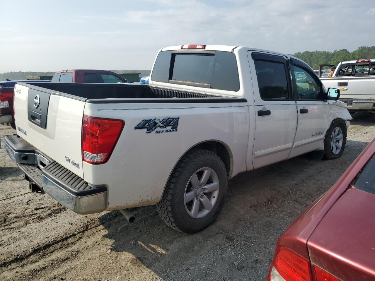 2012 NISSAN Titan