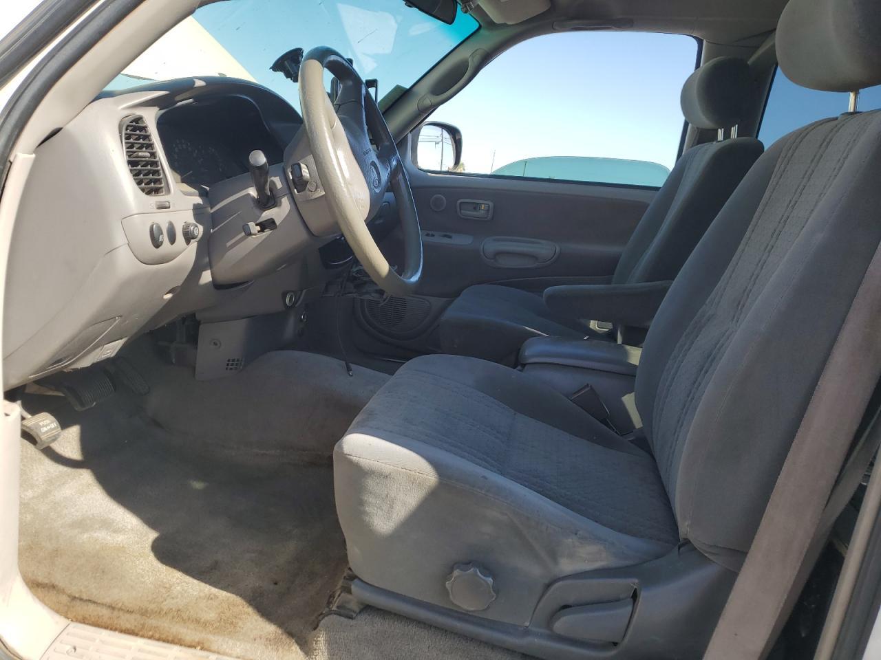 2001 TOYOTA TUNDRA