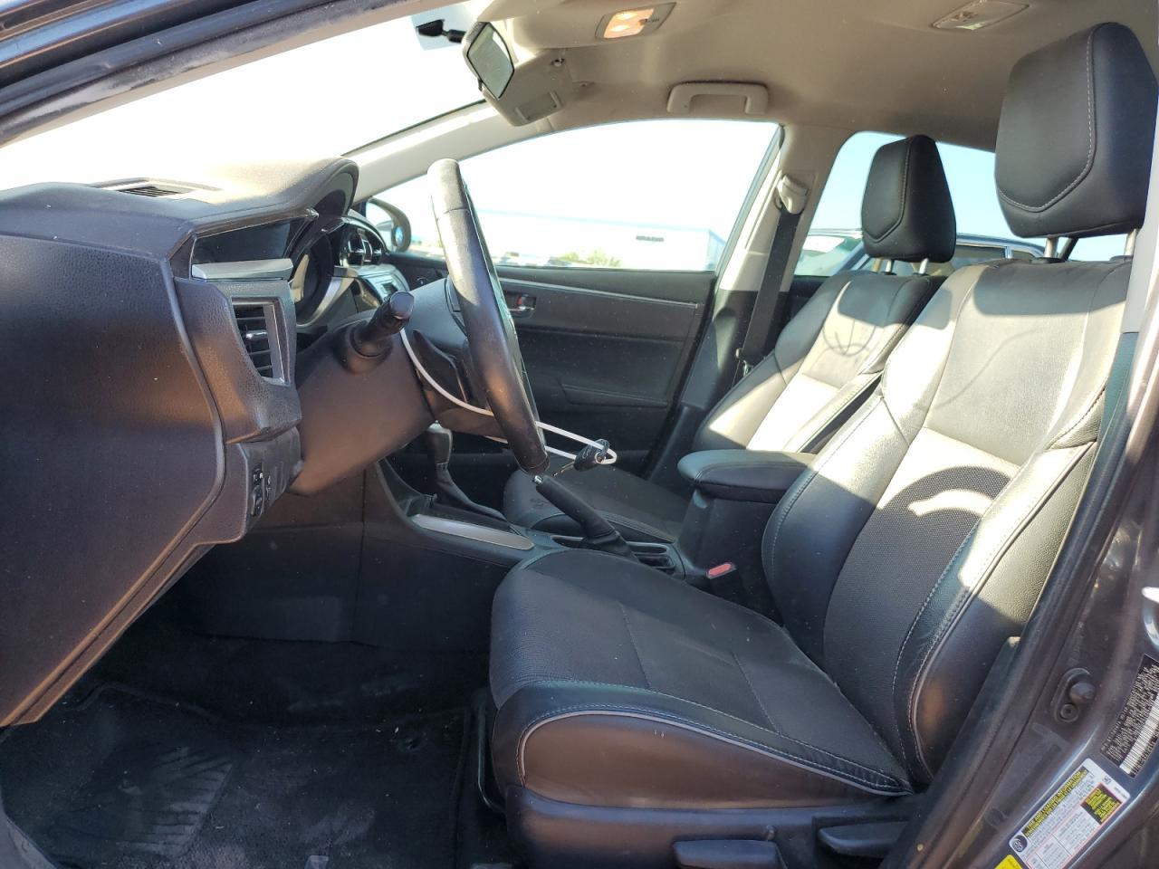 2016 TOYOTA COROLLA