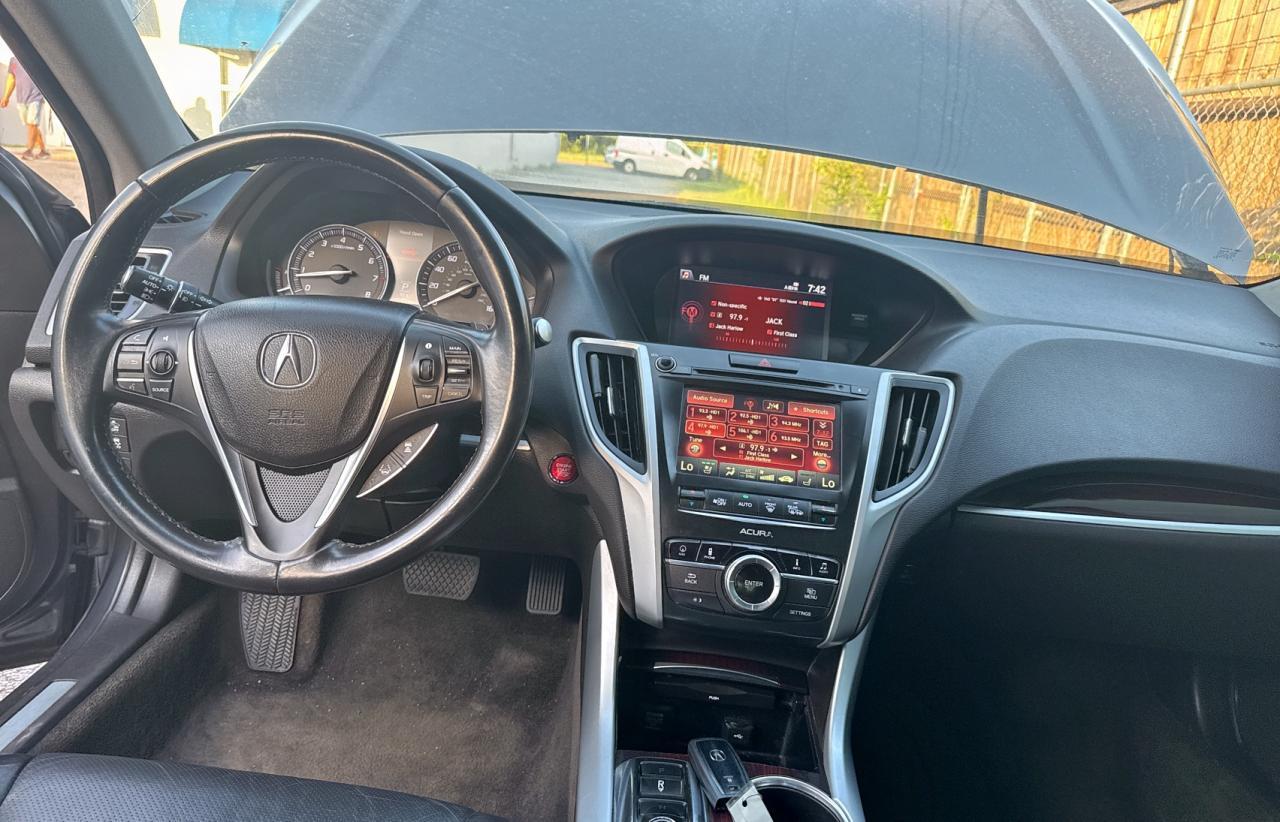2017 ACURA TLX