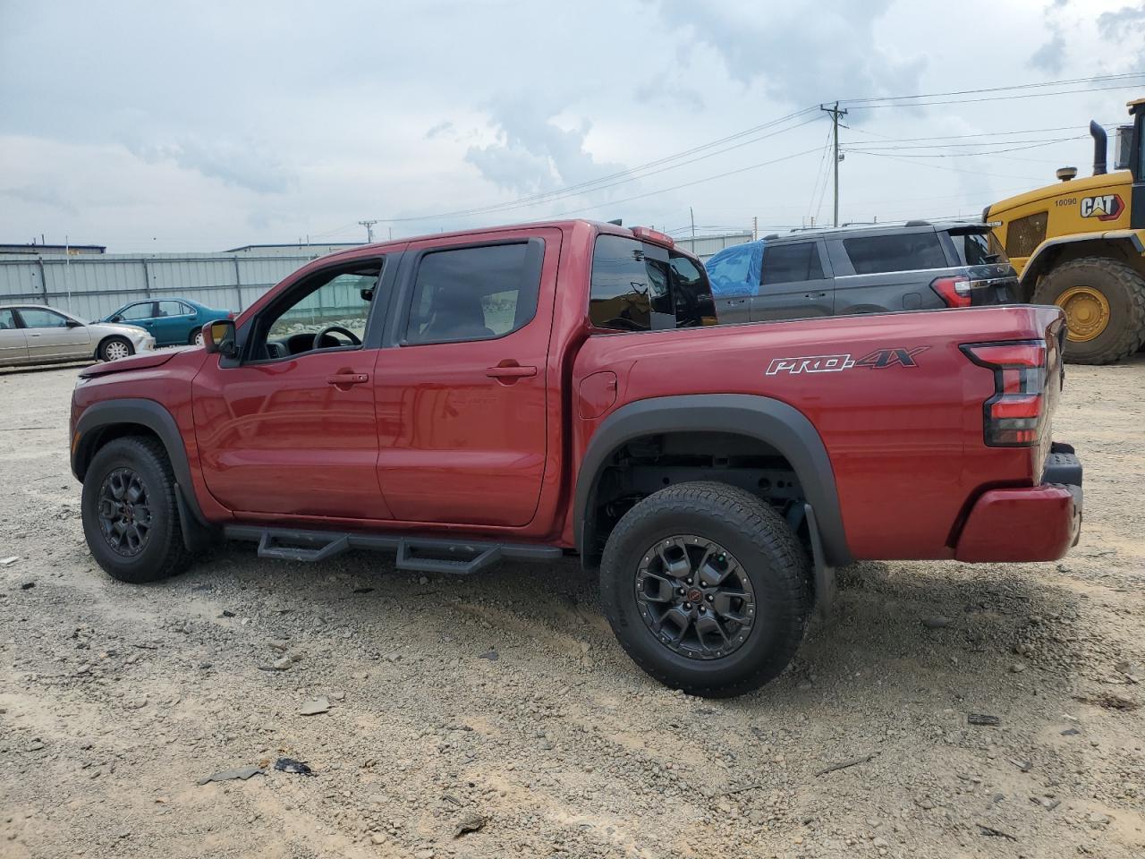 2024 NISSAN Frontier