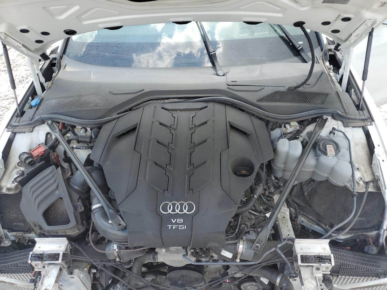 2021 AUDI A8