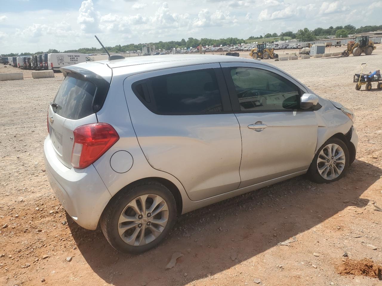 2020 CHEVROLET Spark