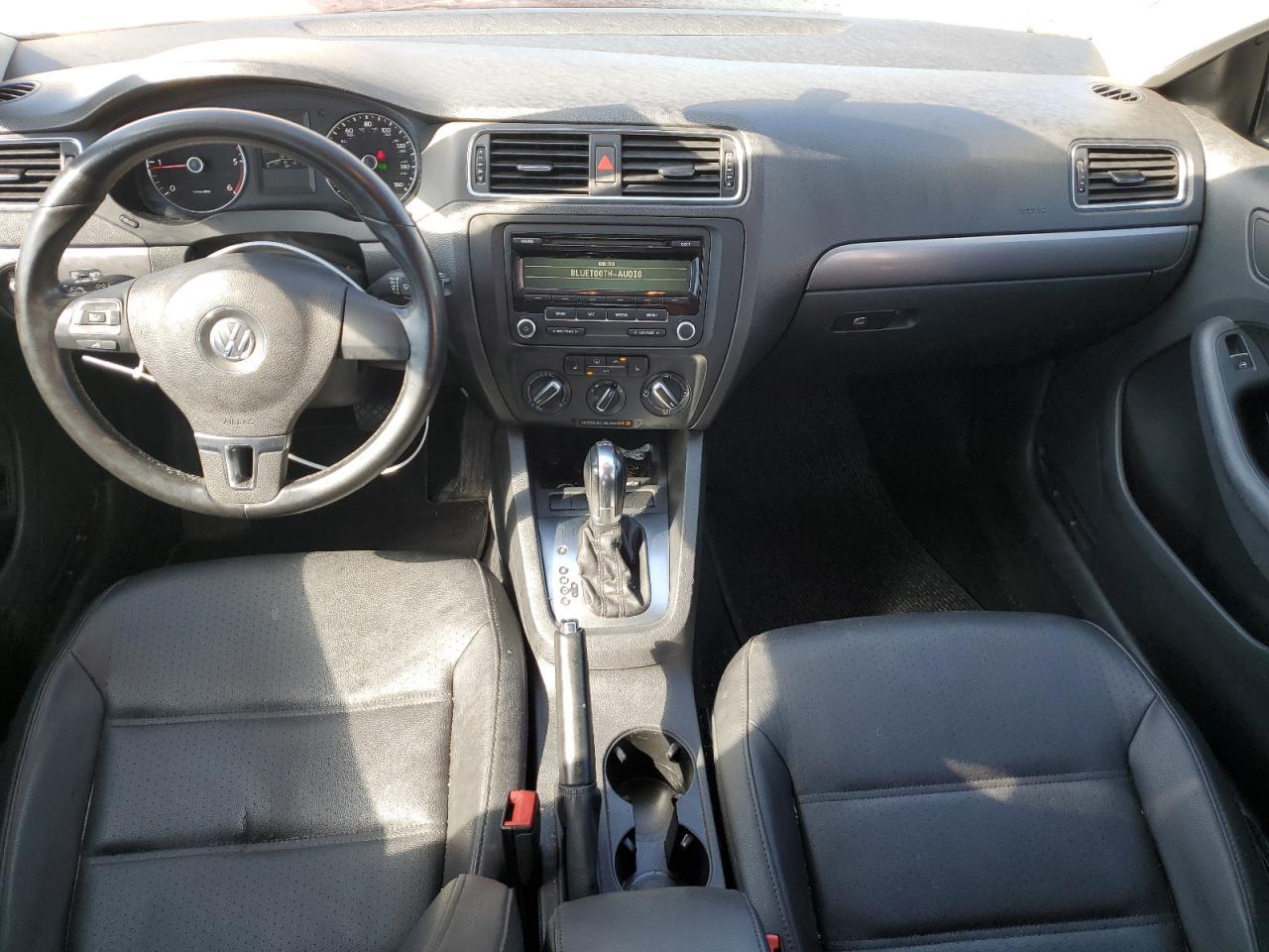 2013 VOLKSWAGEN JETTA