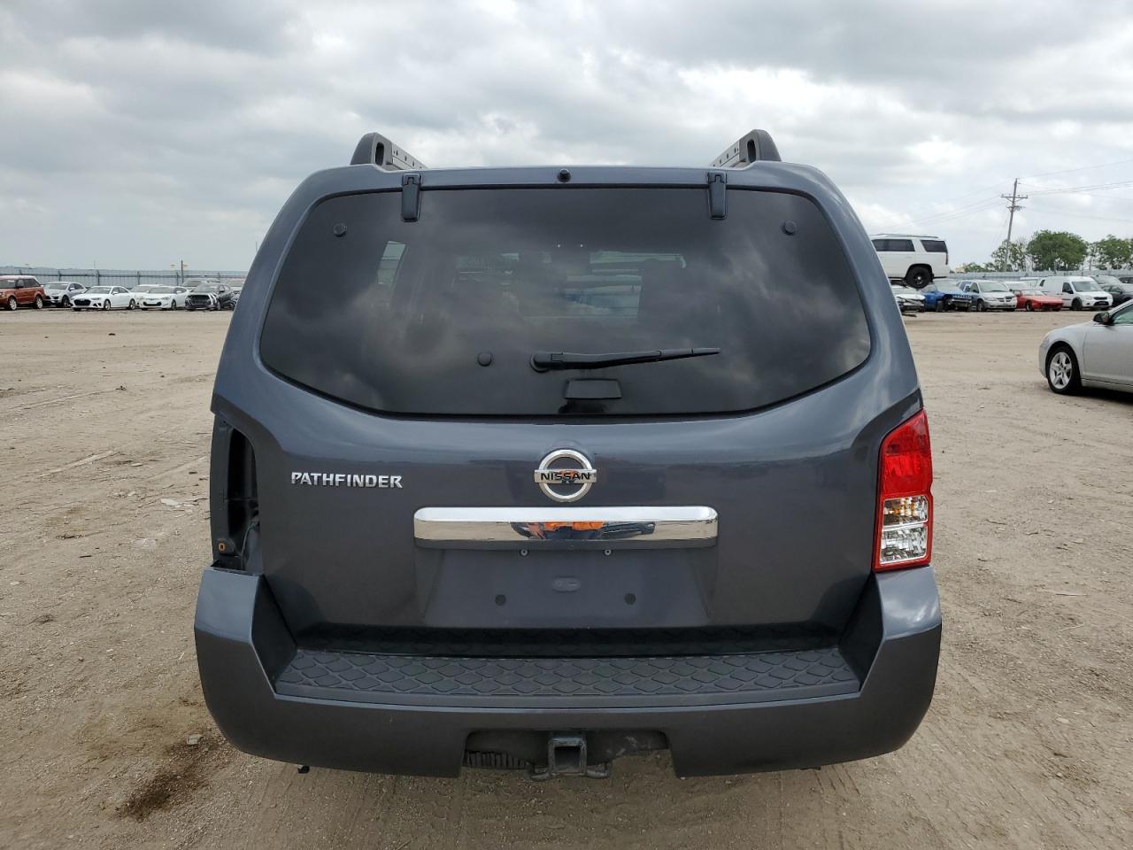 2011 NISSAN PATHFINDER