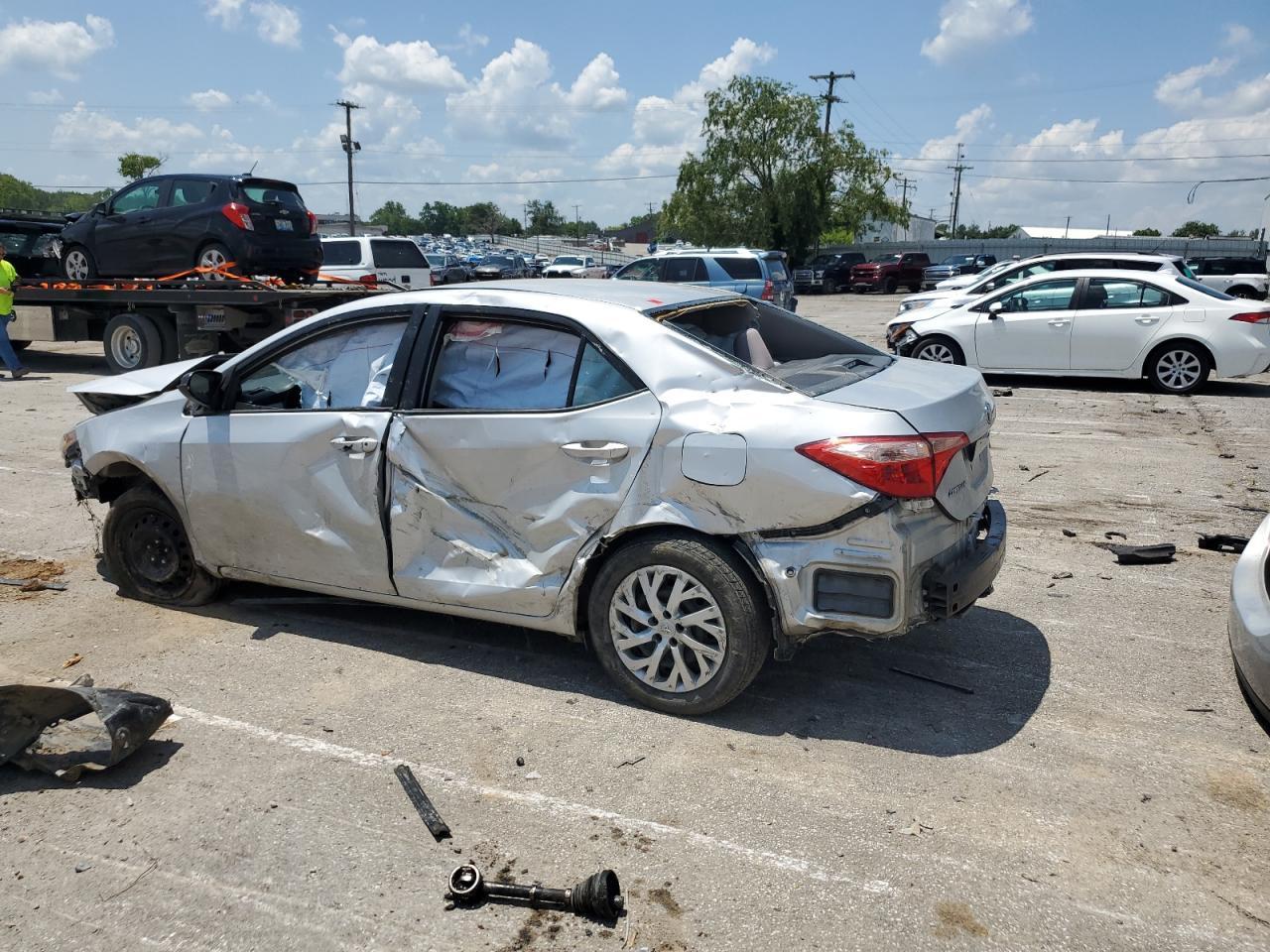 2017 TOYOTA COROLLA