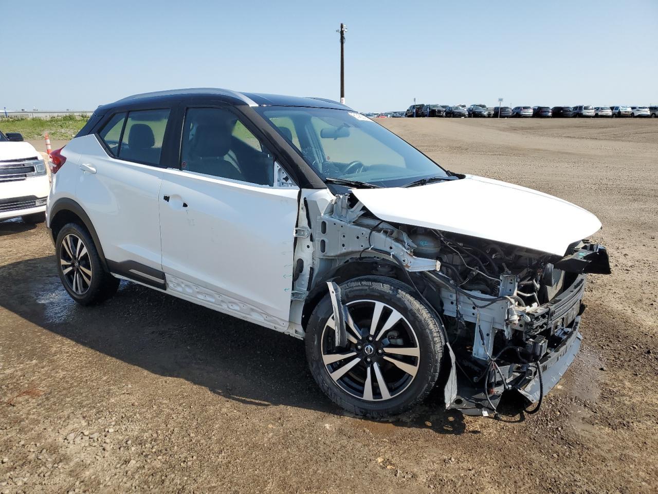 2018 NISSAN KICKS