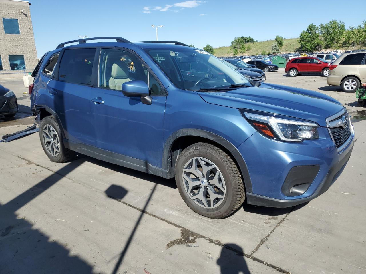 2021 SUBARU FORESTER