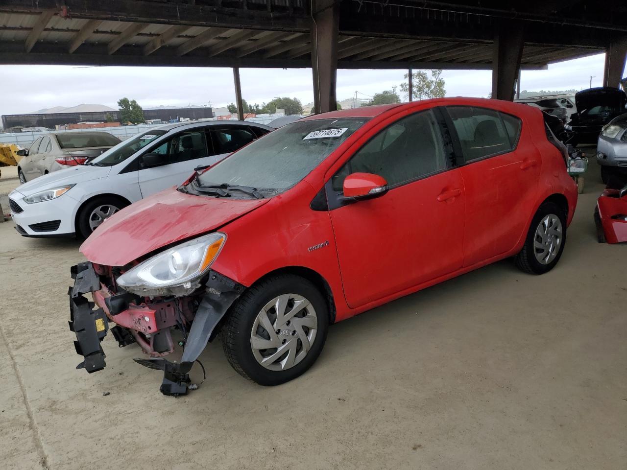 2015 TOYOTA Prius c