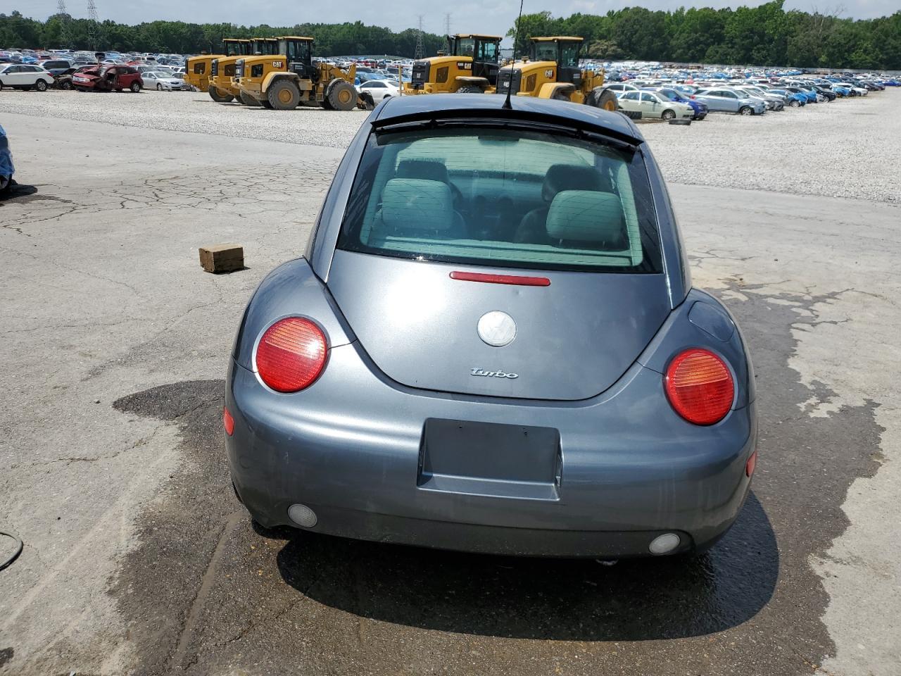 2004 VOLKSWAGEN Beetle