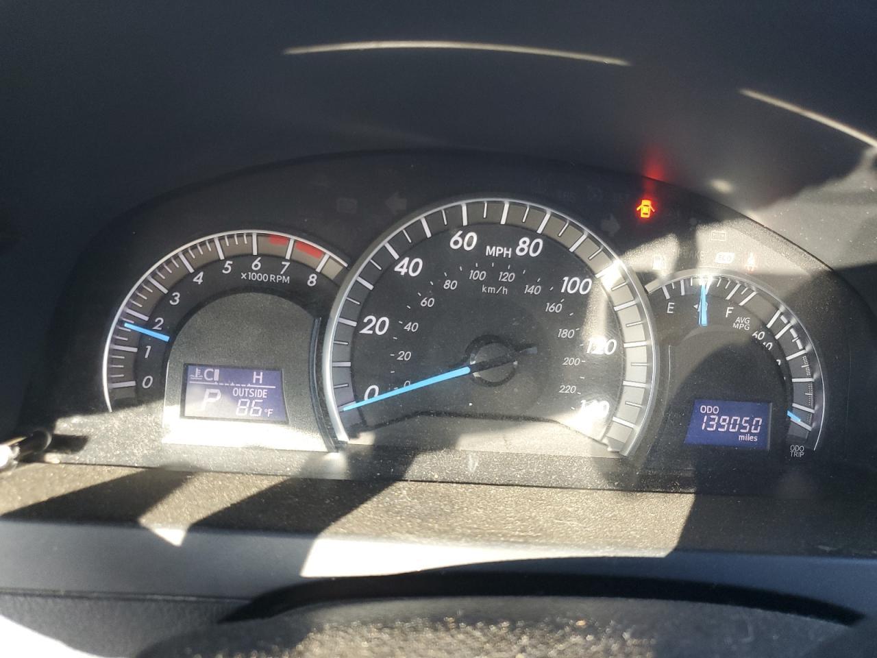 2014 TOYOTA CAMRY