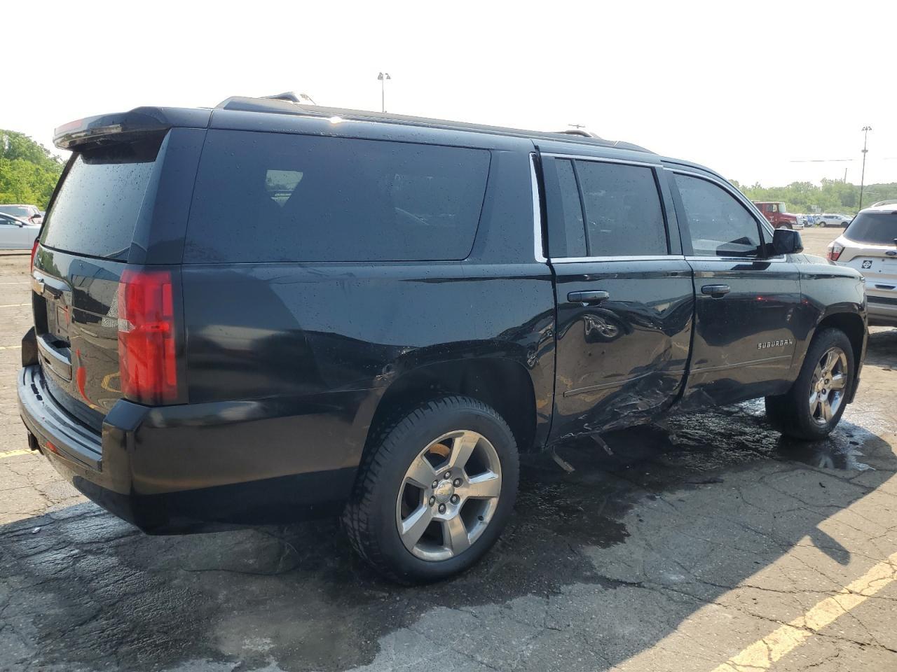 2017 CHEVROLET Suburban