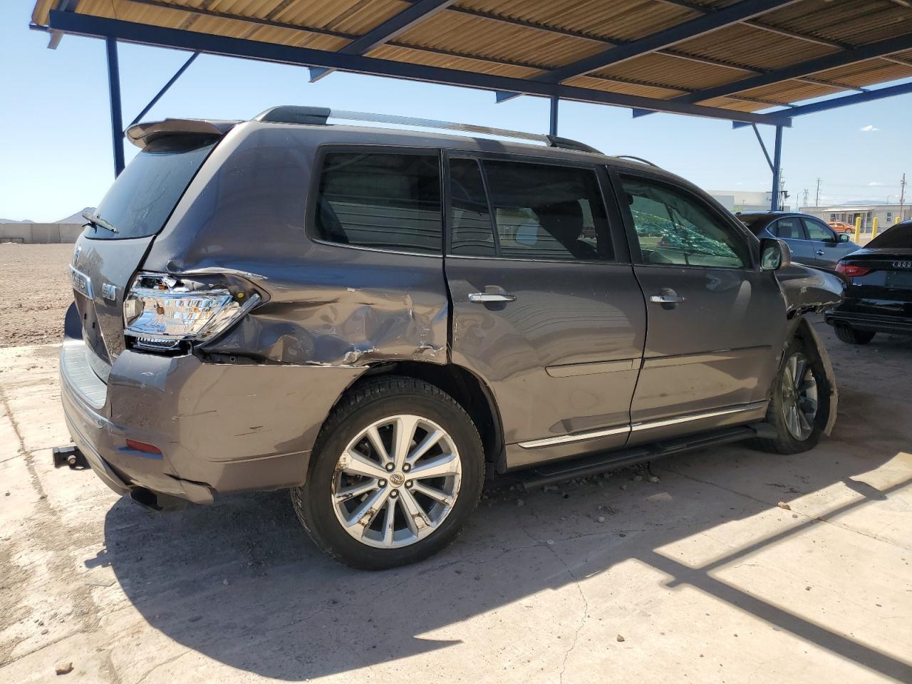 2013 TOYOTA HIGHLANDER