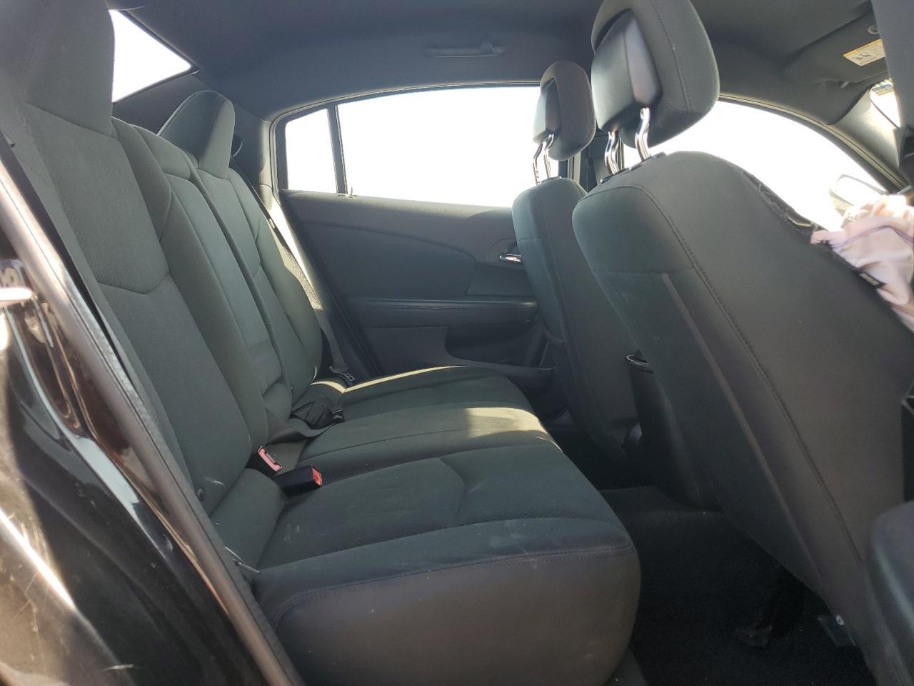 2012 CHRYSLER 200
