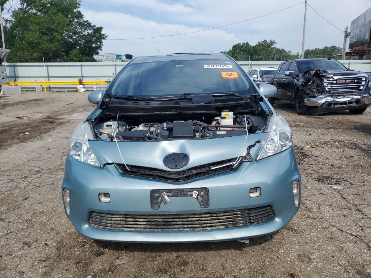 2014 TOYOTA PRIUS