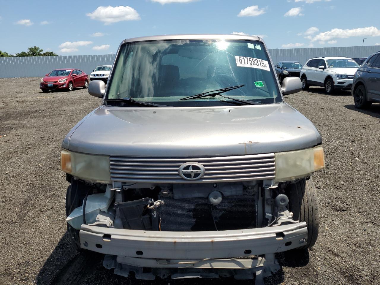 2005 TOYOTA SCION