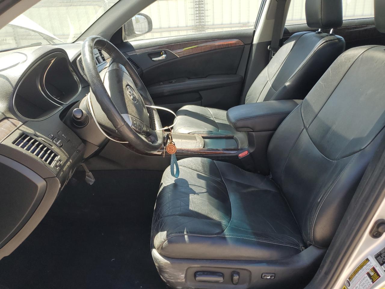 2012 TOYOTA Avalon