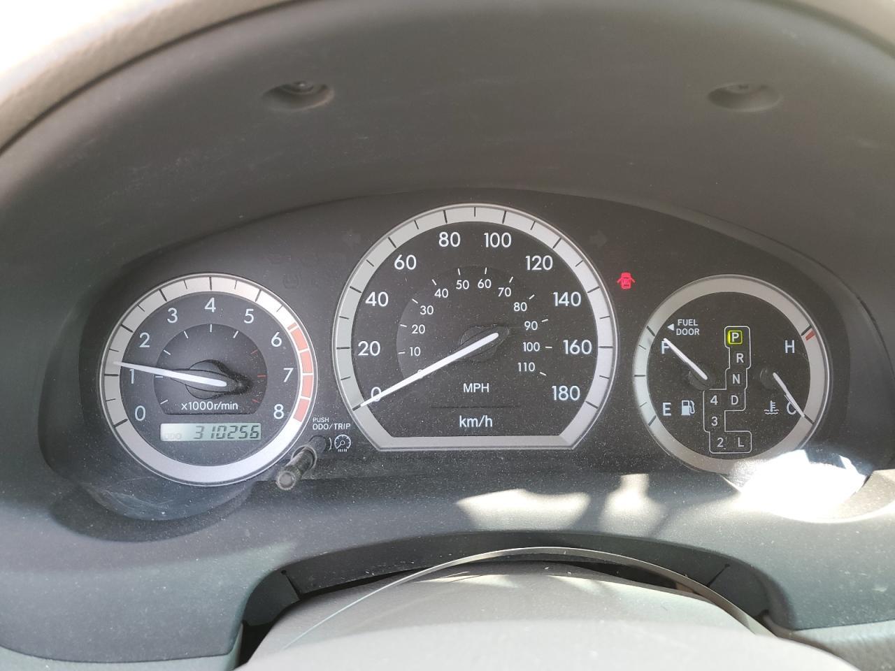 2005 TOYOTA SIENNA