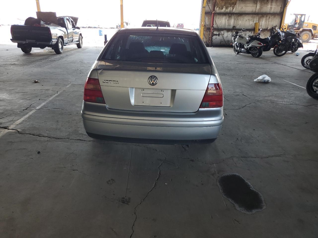 2000 VOLKSWAGEN JETTA