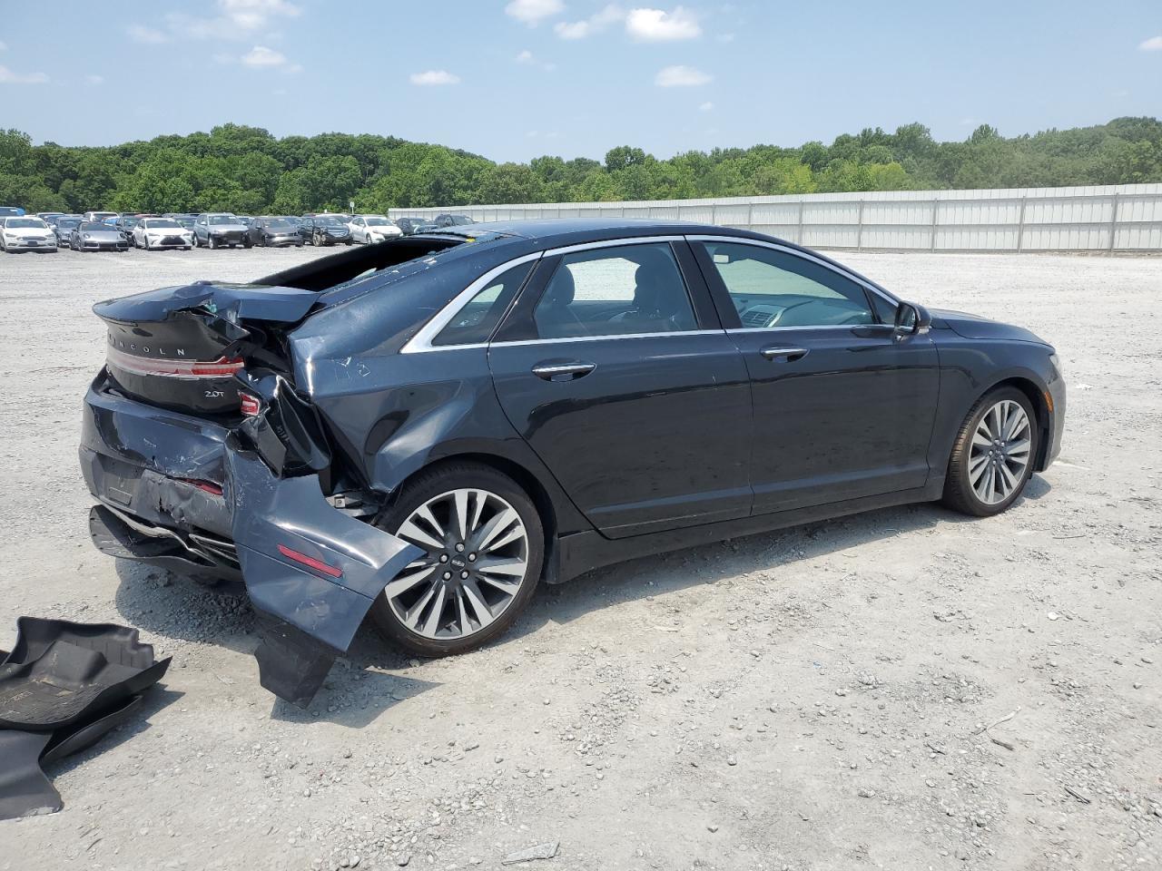 2017 LINCOLN MKZ