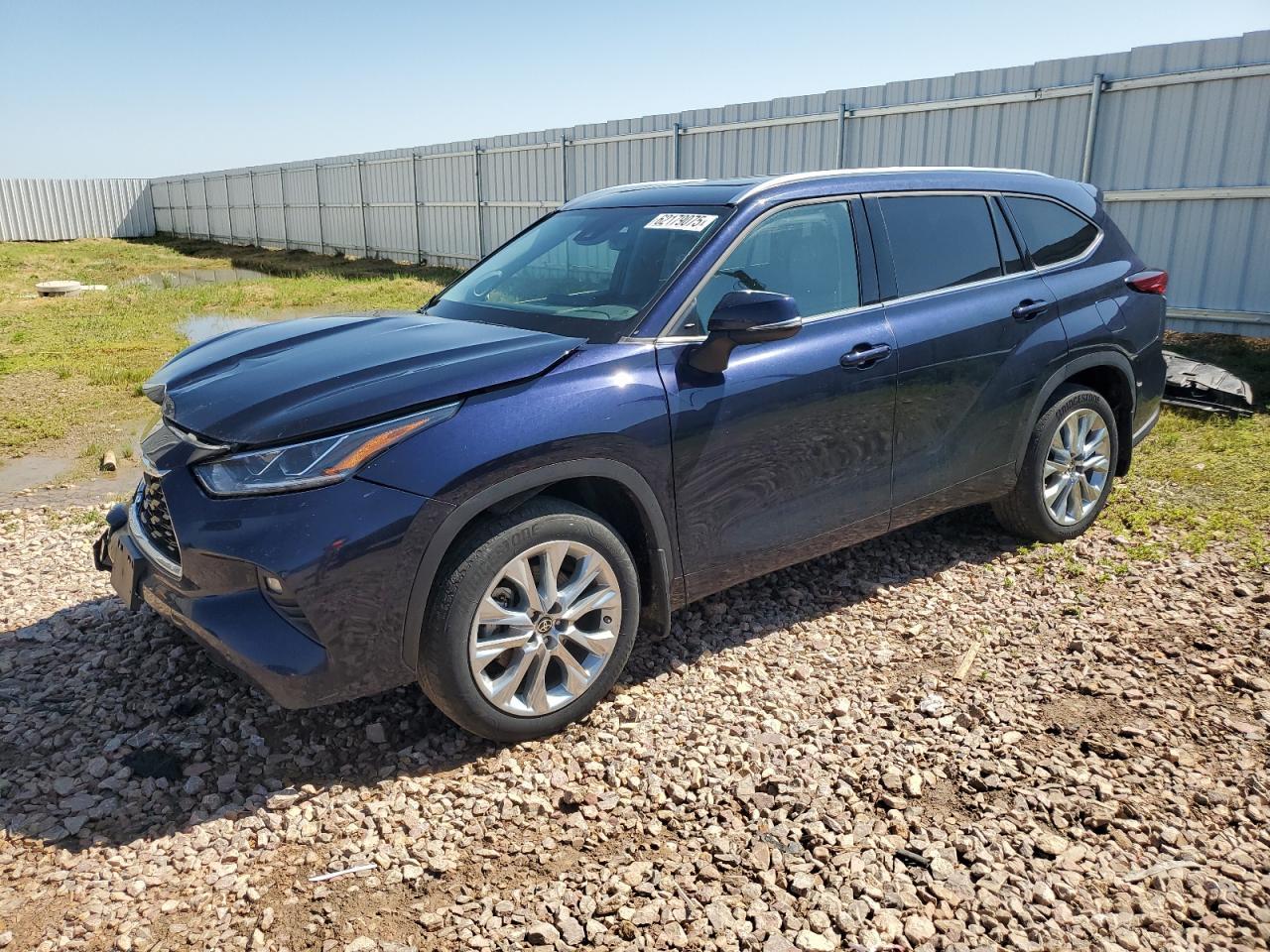 2022 TOYOTA HIGHLANDER