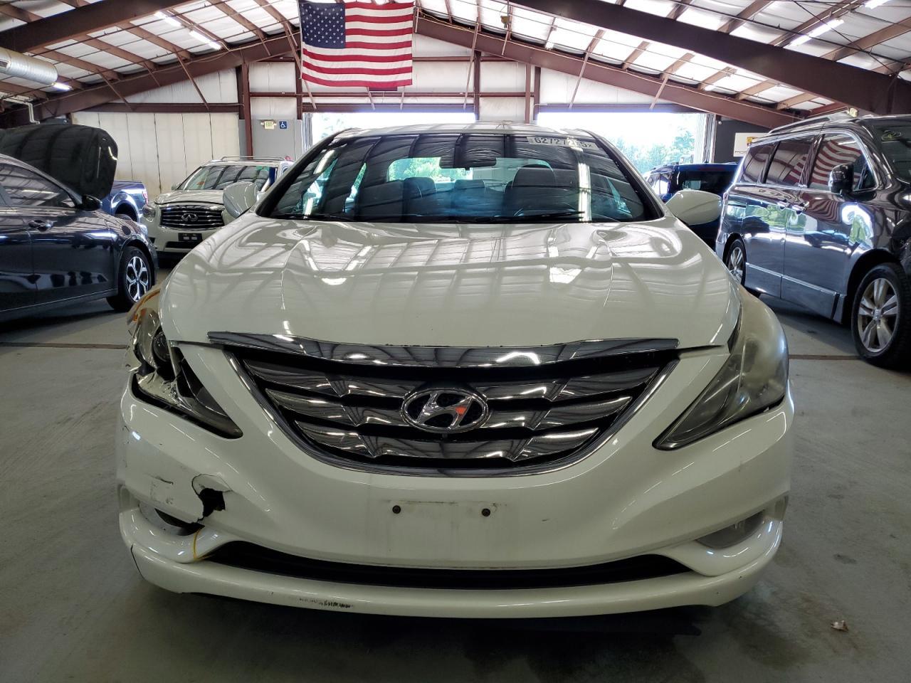 2011 HYUNDAI SONATA