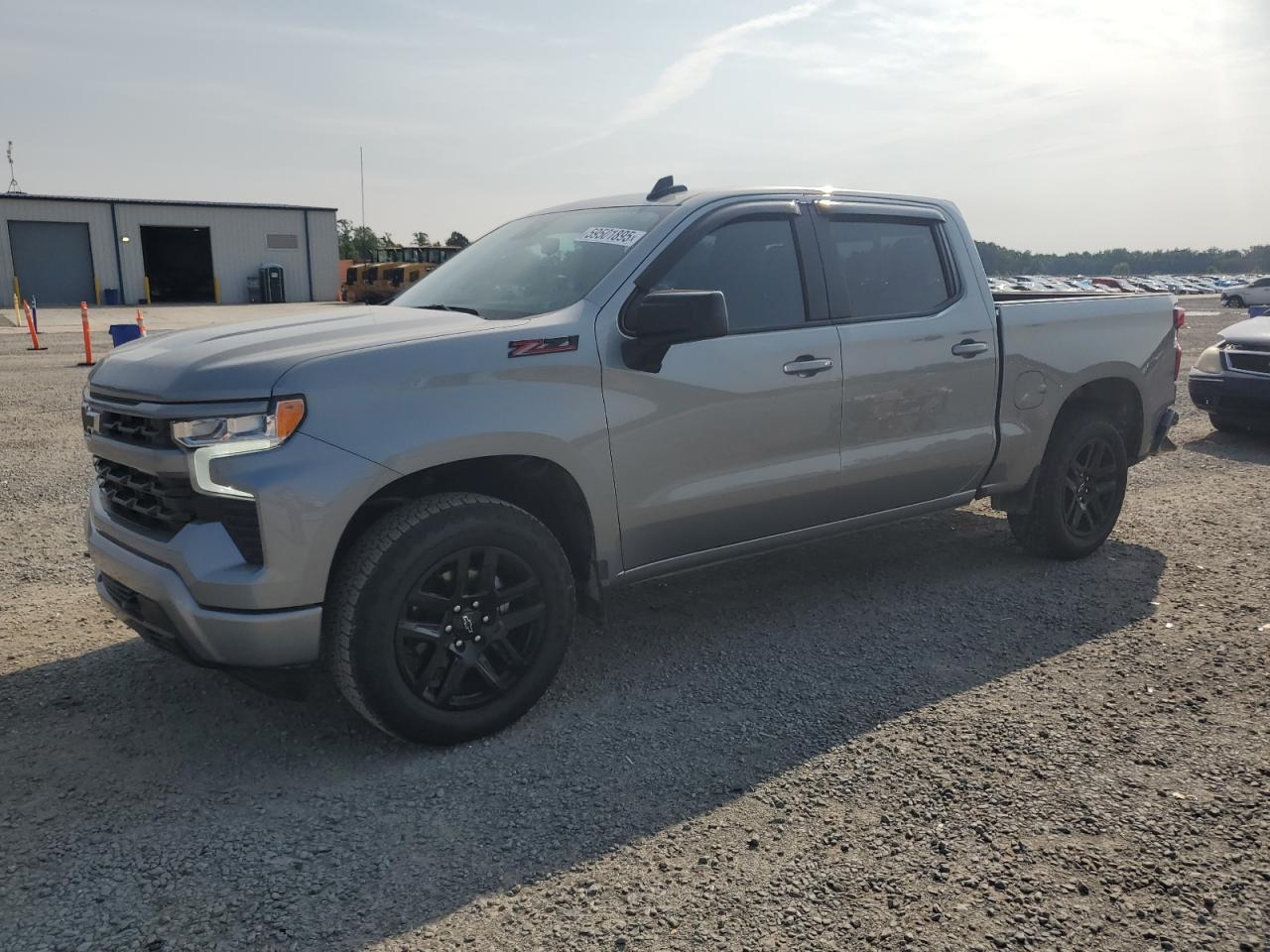 2025 CHEVROLET Silverado