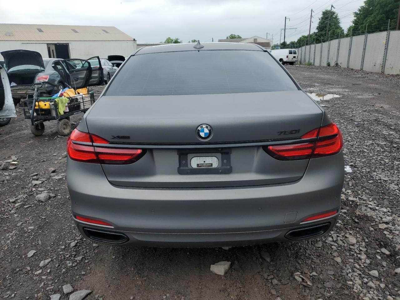 2016 BMW 7 series