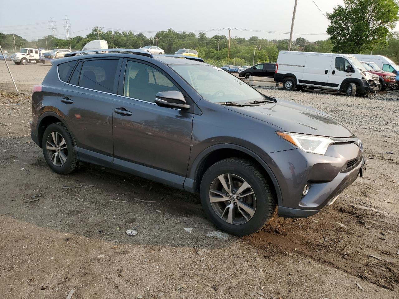 2016 TOYOTA RAV4