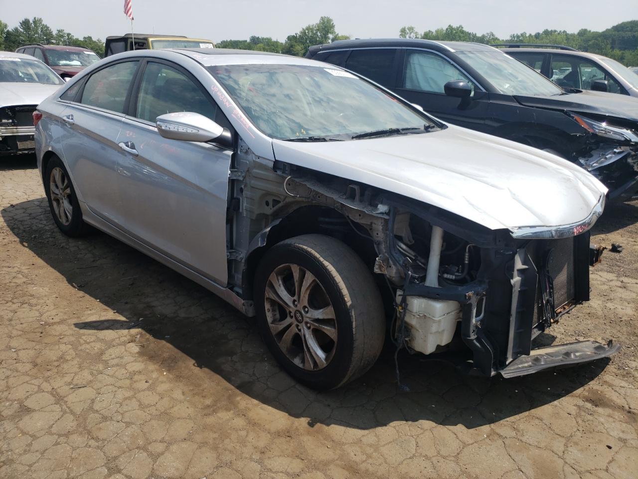 2011 HYUNDAI SONATA