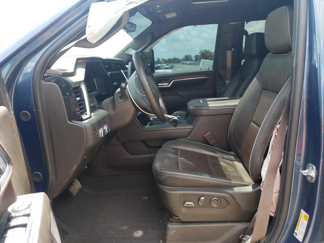 2025 GMC Sierra
