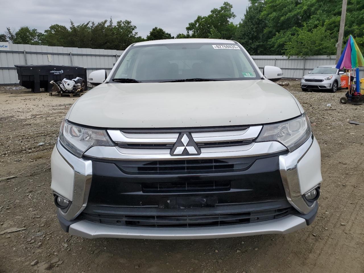 2016 MITSUBISHI outlander