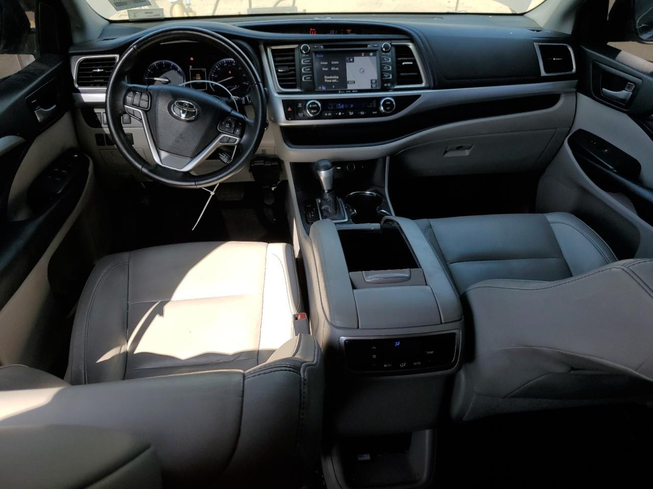 2019 TOYOTA HIGHLANDER