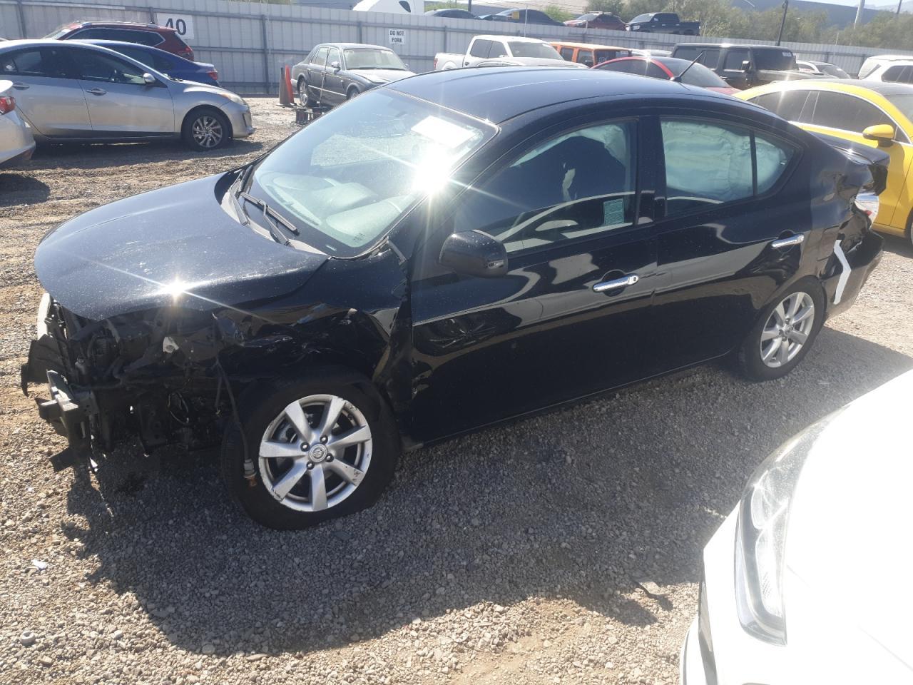2014 NISSAN VERSA