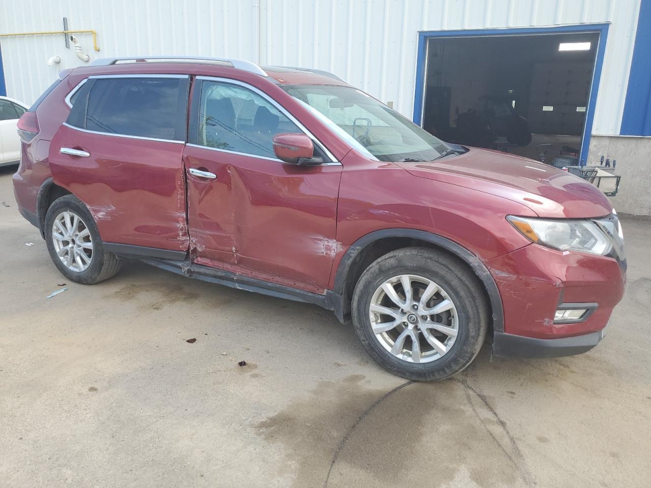 2018 NISSAN ROGUE