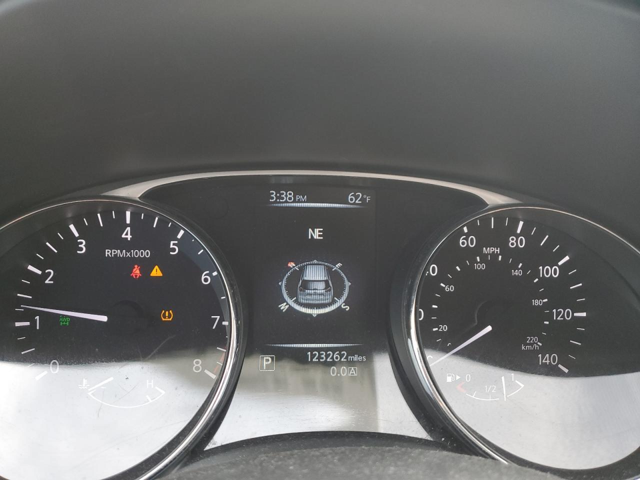2014 NISSAN ROGUE