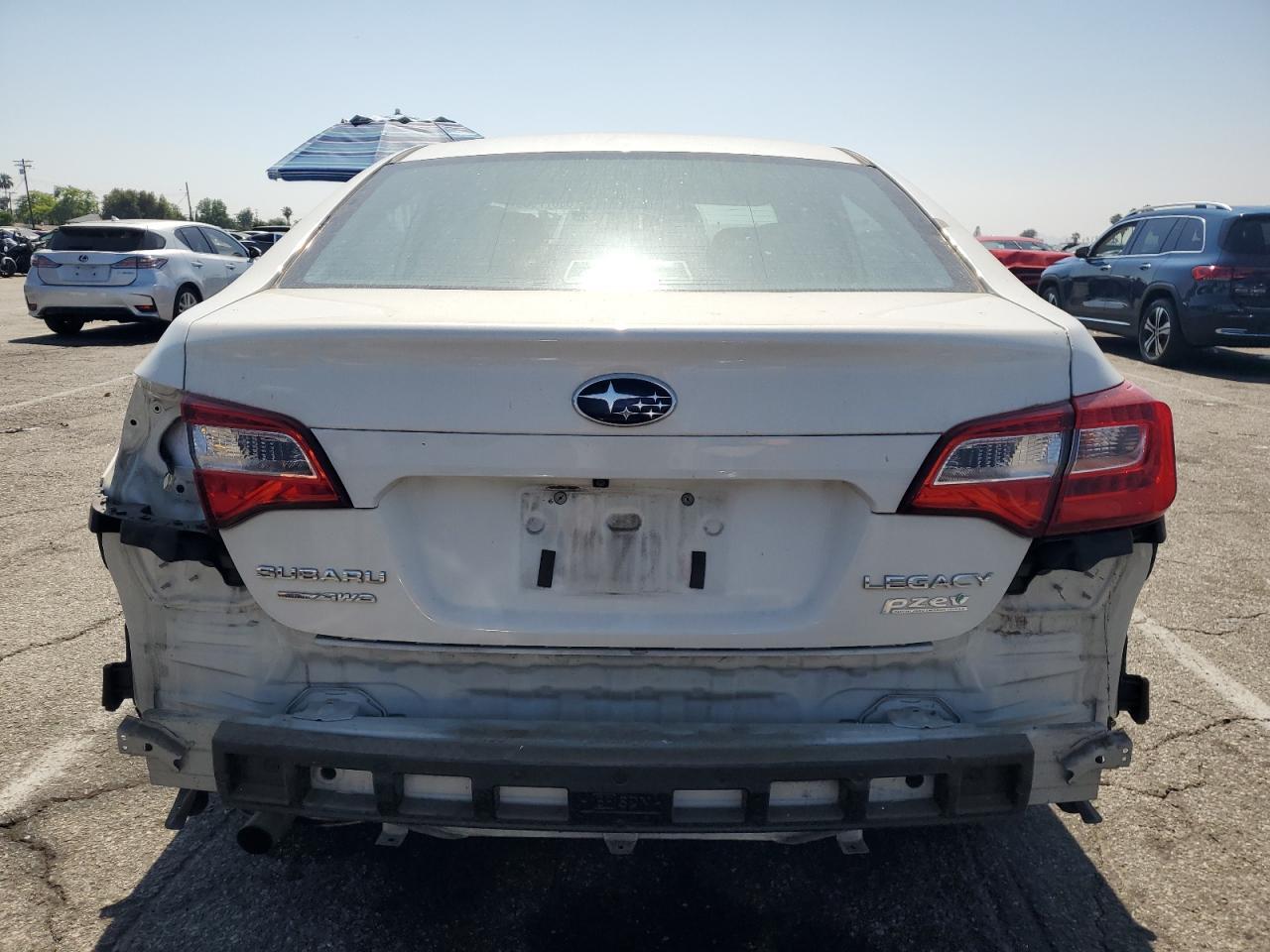 2015 SUBARU Legacy