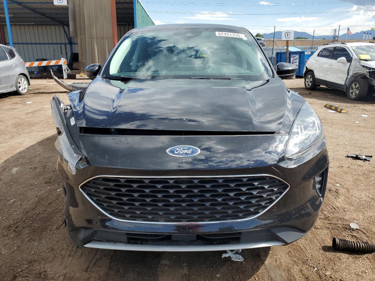 2021 FORD ESCAPE
