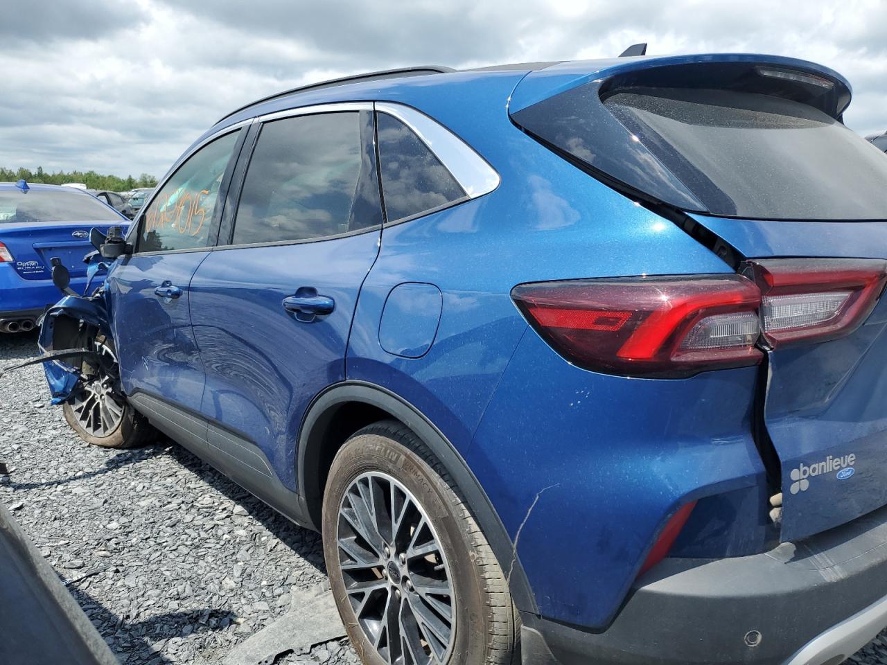2023 FORD ESCAPE