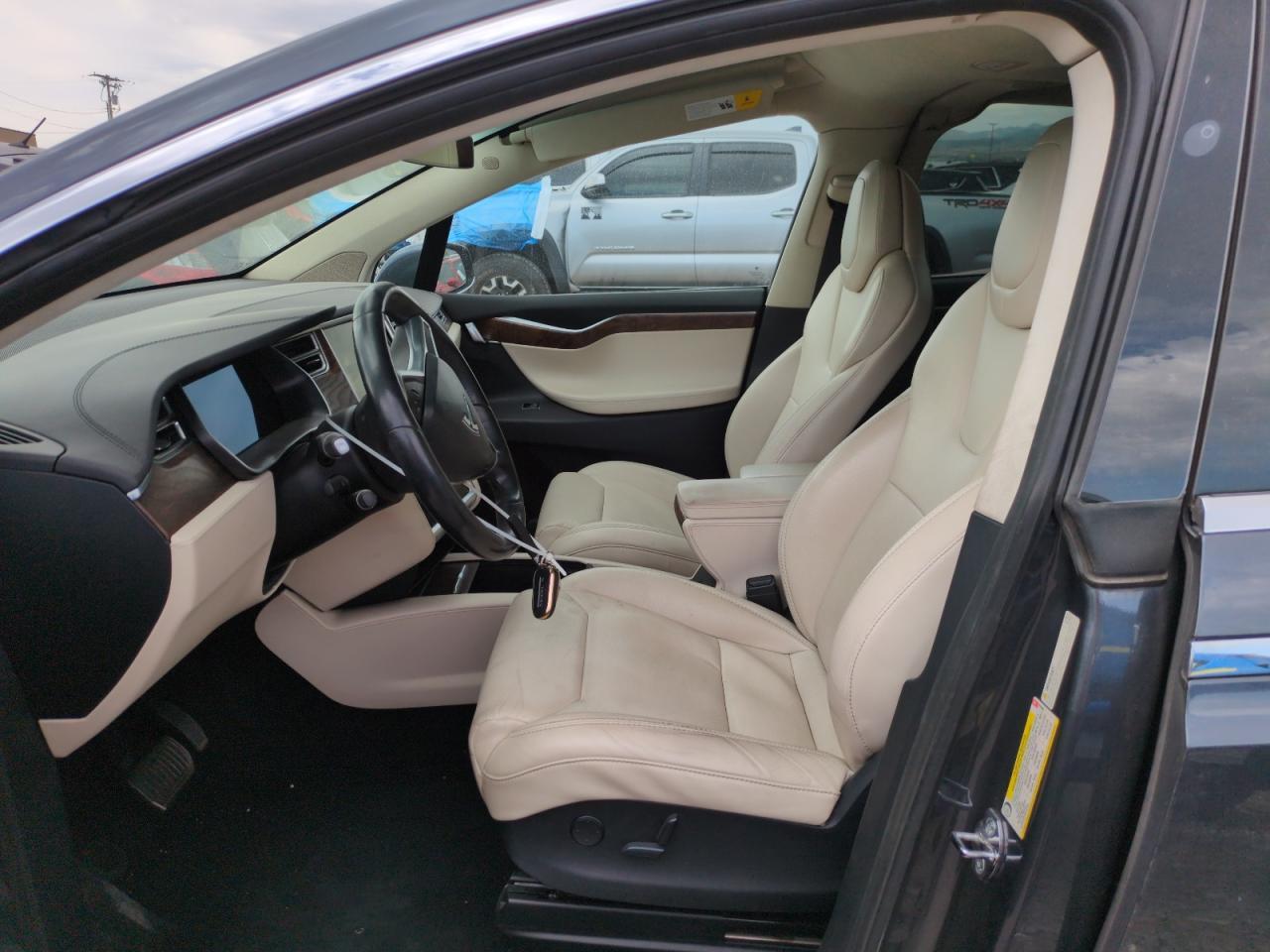 2017 TESLA MODEL X