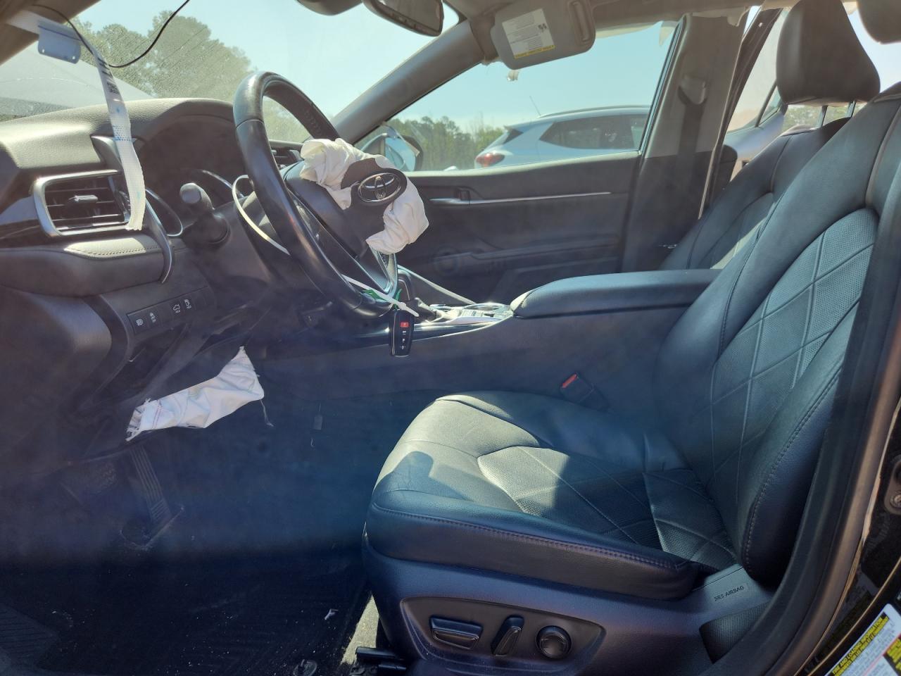 2019 TOYOTA CAMRY