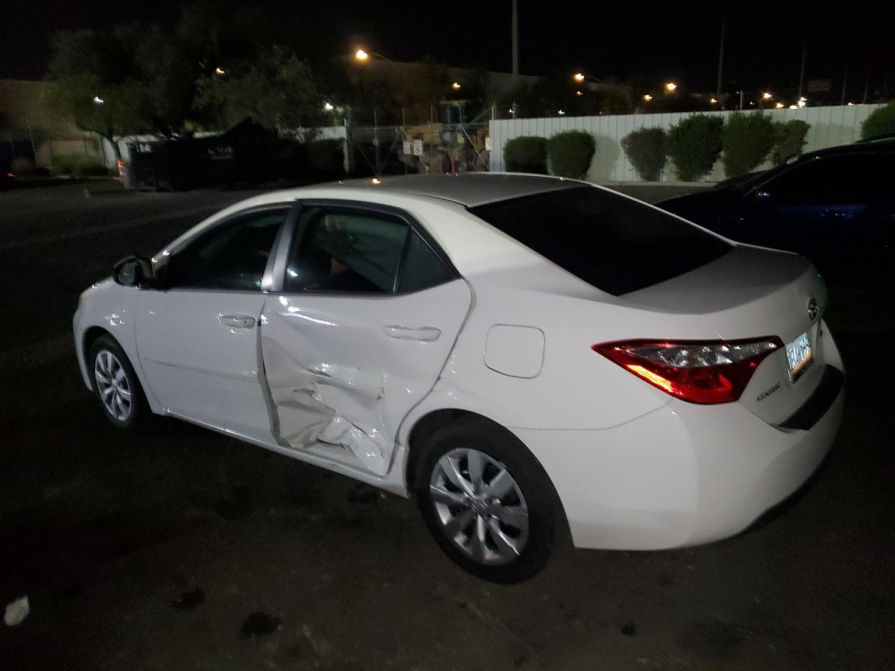 2015 TOYOTA COROLLA