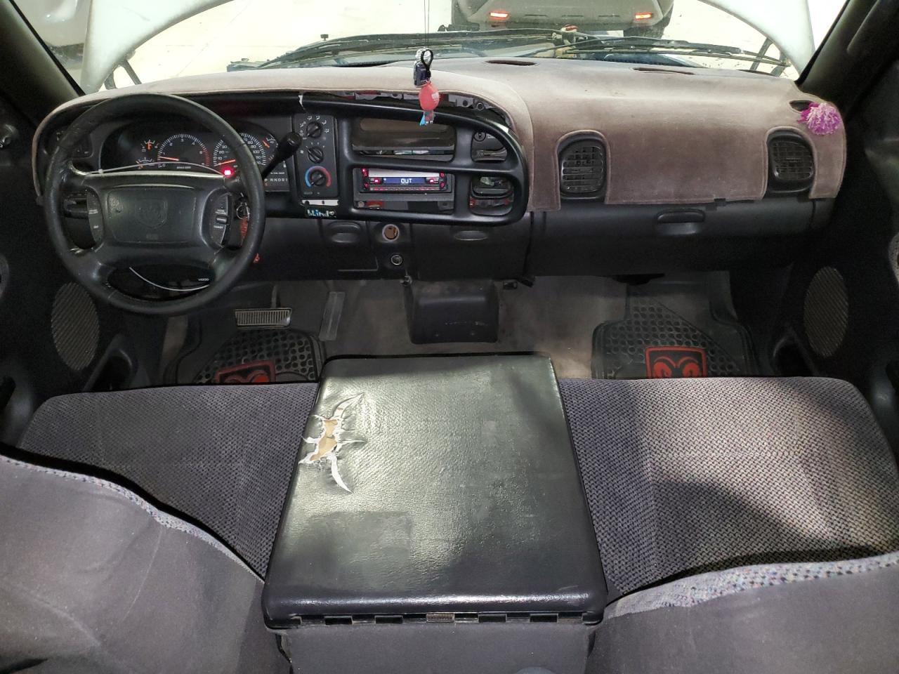 2001 DODGE RAM 1500