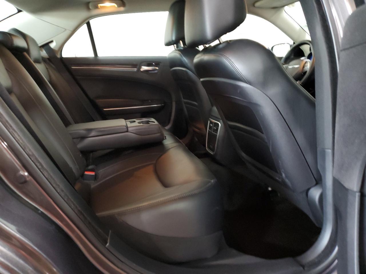 2015 CHRYSLER 300
