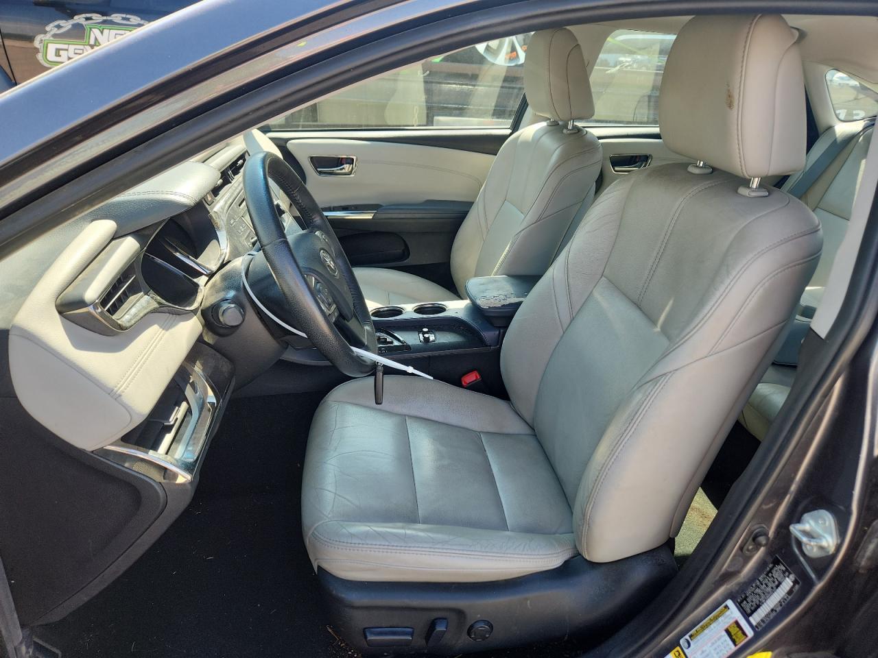 2013 TOYOTA Avalon