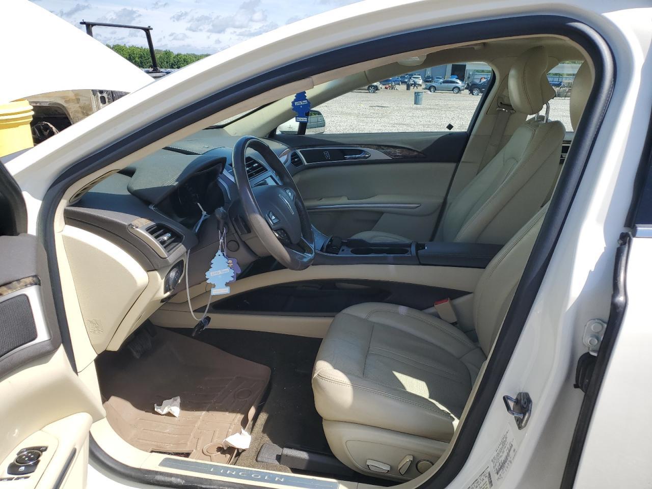 2013 LINCOLN MKZ