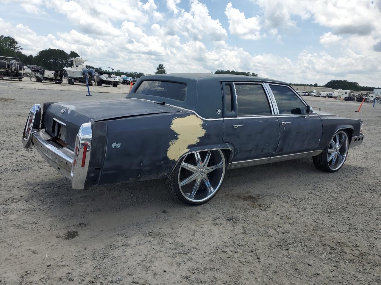 1991 CADILLAC Brougham